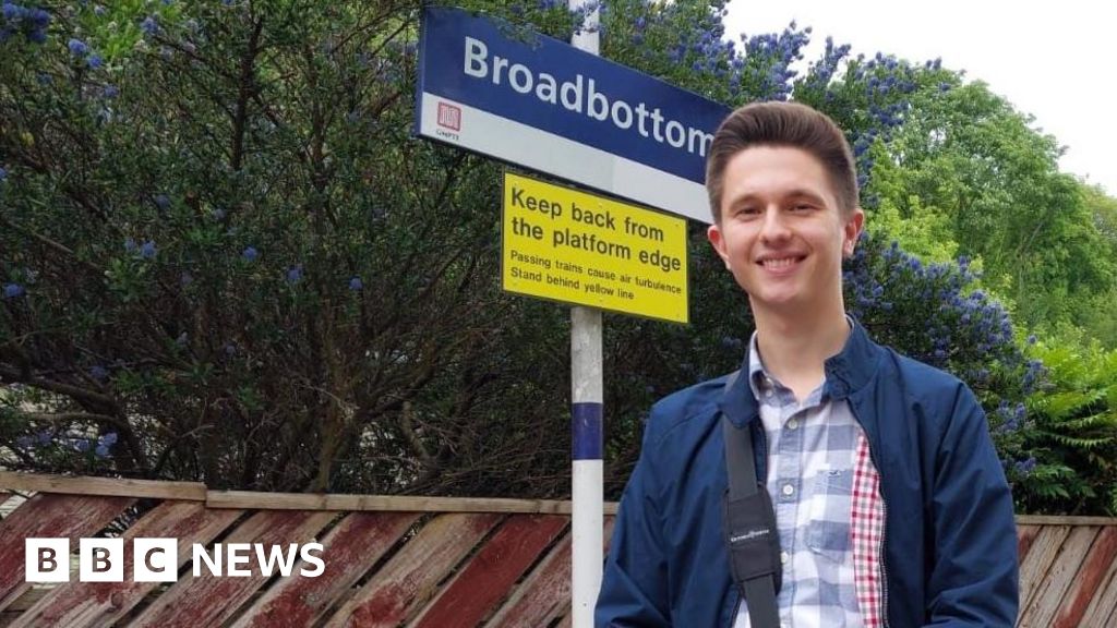 Train firms must stop criminalising 'innocent errors', report says