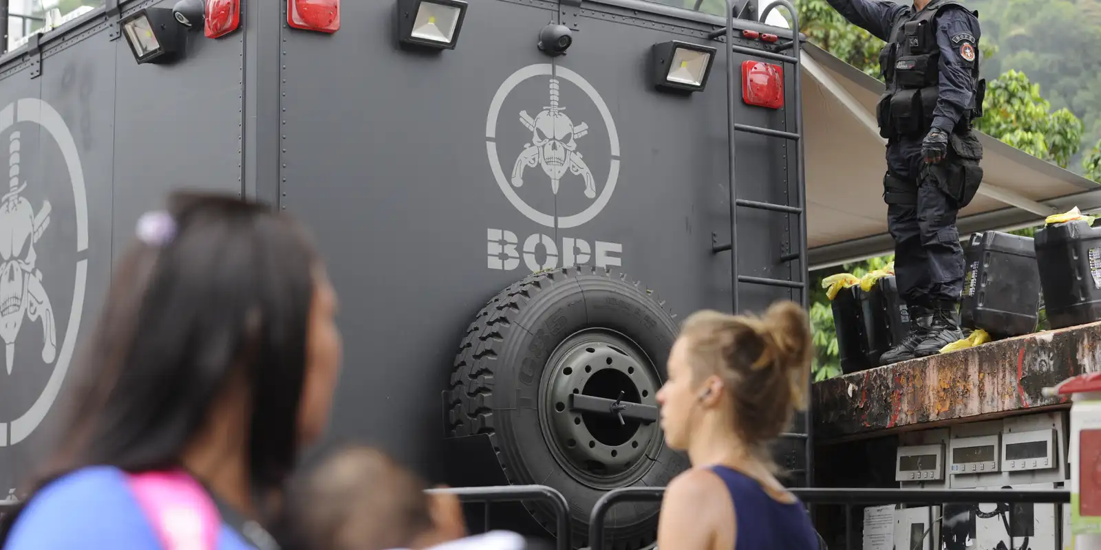 Operação policial em comunidade do Rio deixa um morto e 5 feridos