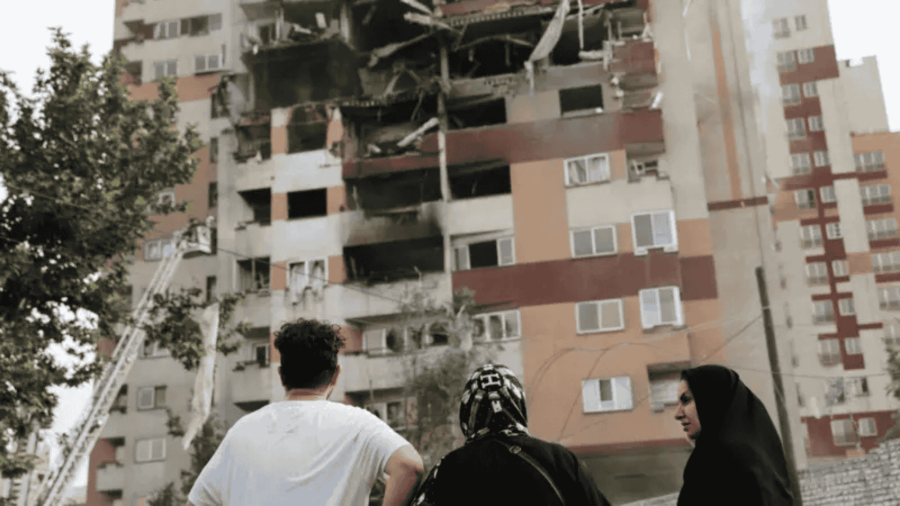 Israel lança ofensiva contra programa nuclear do Irã e coloca o mundo em alerta máximo