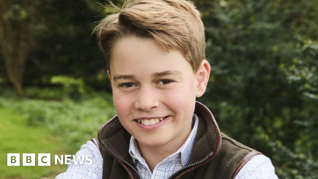 New Prince George photo released for his 12th birthday