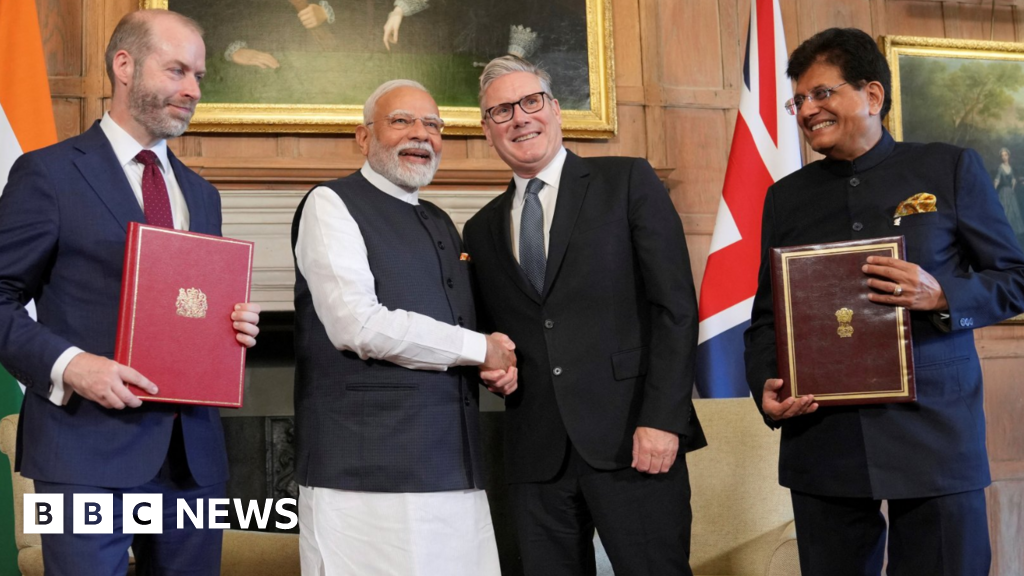 Starmer and Modi sign £6bn India-UK trade deal