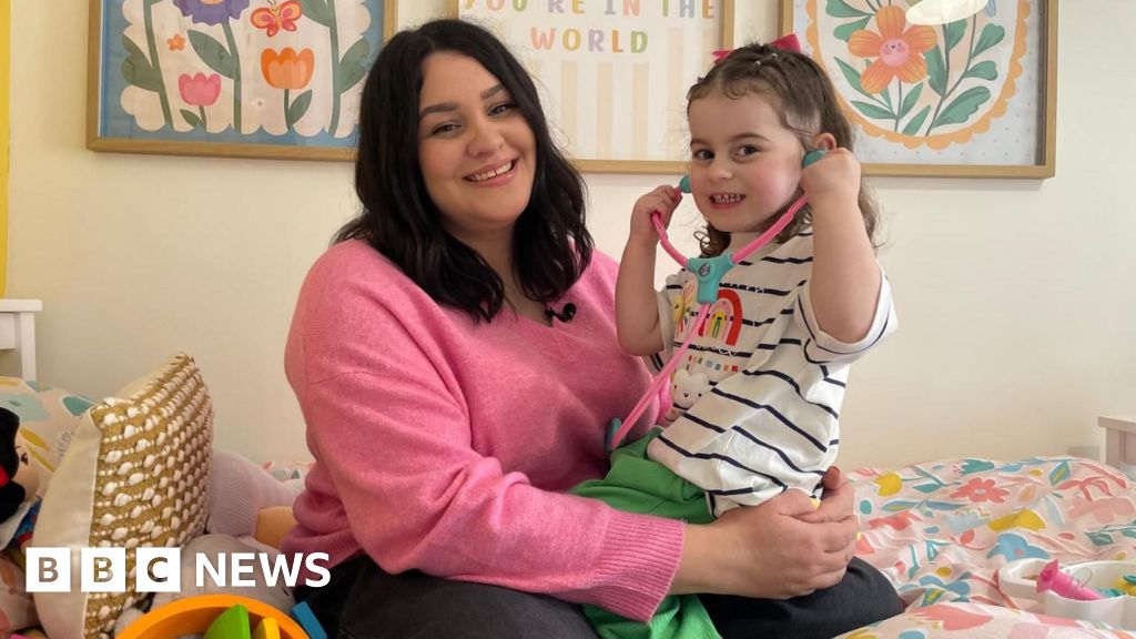 I spent five months in a mother and baby mental health unit - here's what I want mums to know